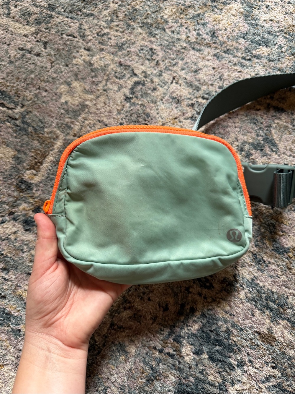 Lululemon Everywhere Belt Bag Tidal Teal Green ATGN/TIDT OG Original - Picture 2 of 6